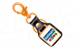 Chaveiro em couro e metal